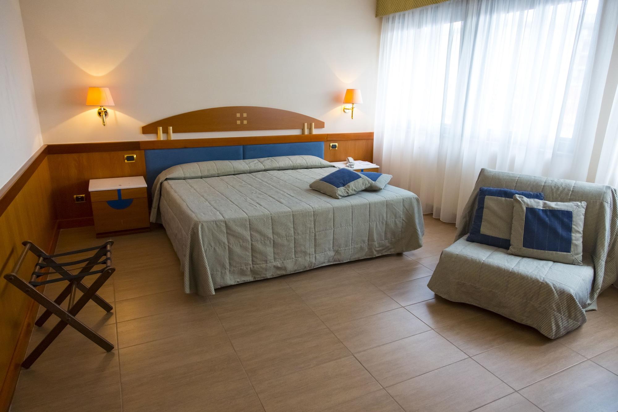 Hotel Futura Centro Congressi Νάπολη Εξωτερικό φωτογραφία