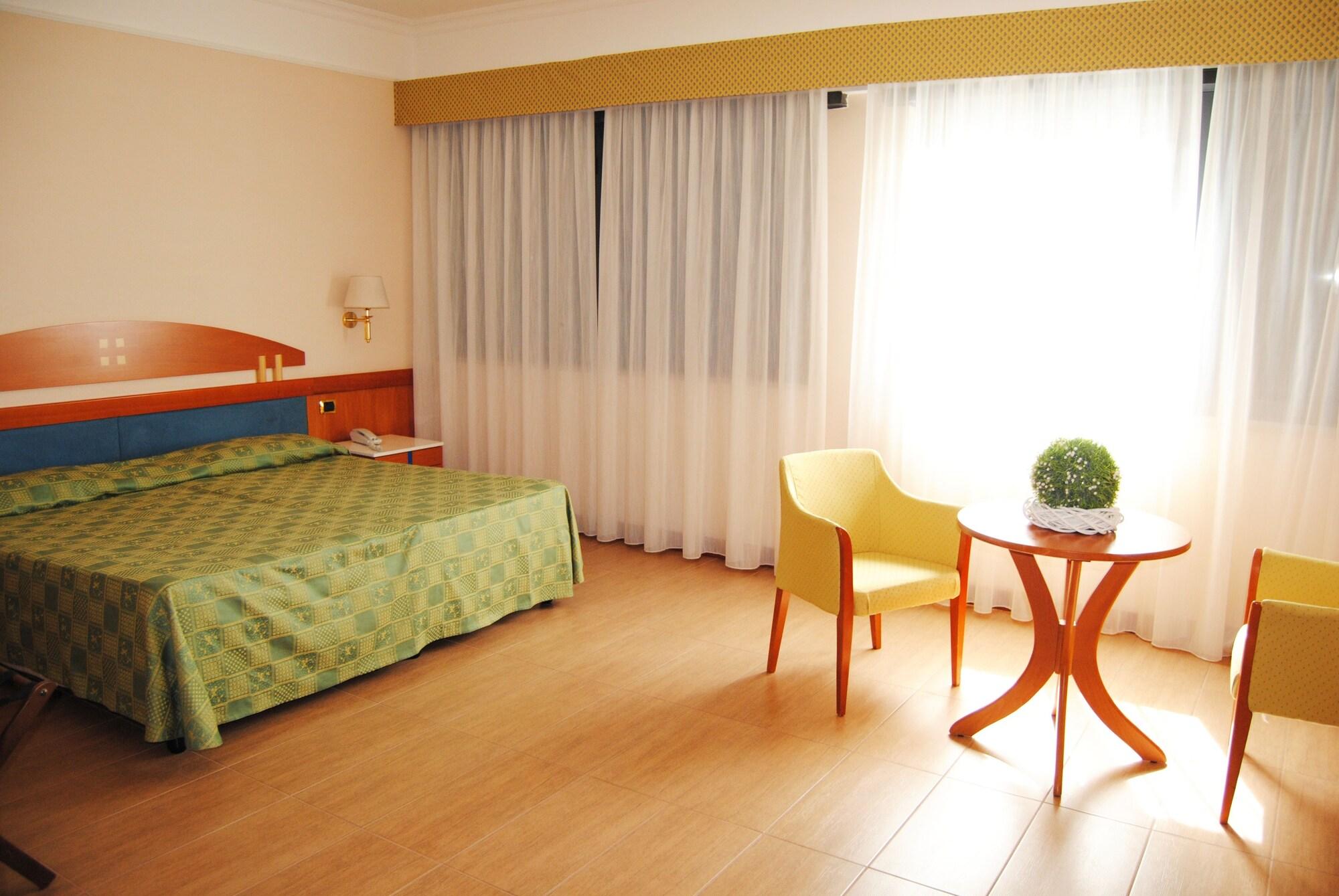 Hotel Futura Centro Congressi Νάπολη Εξωτερικό φωτογραφία