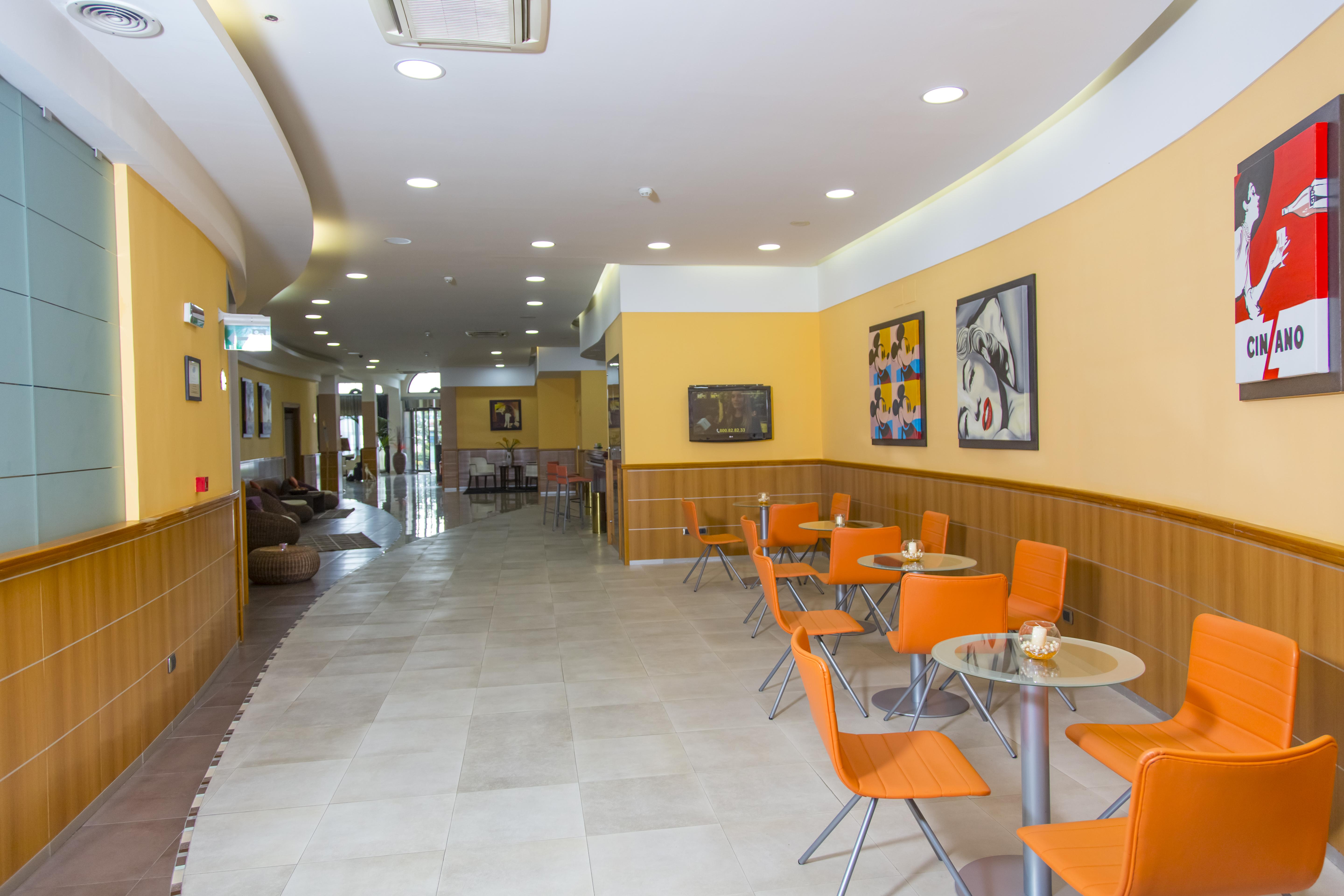 Hotel Futura Centro Congressi Νάπολη Εξωτερικό φωτογραφία
