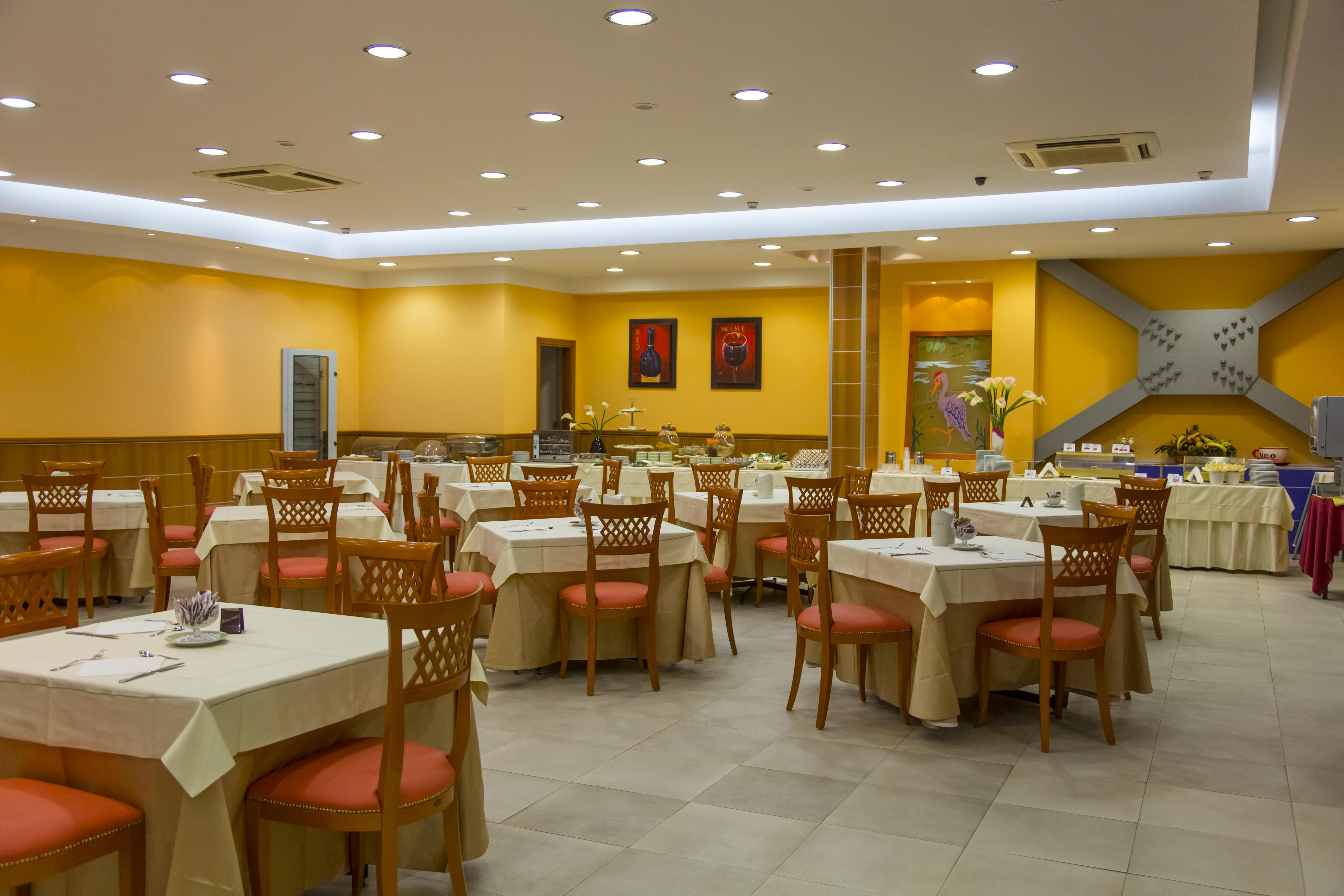 Hotel Futura Centro Congressi Νάπολη Εξωτερικό φωτογραφία